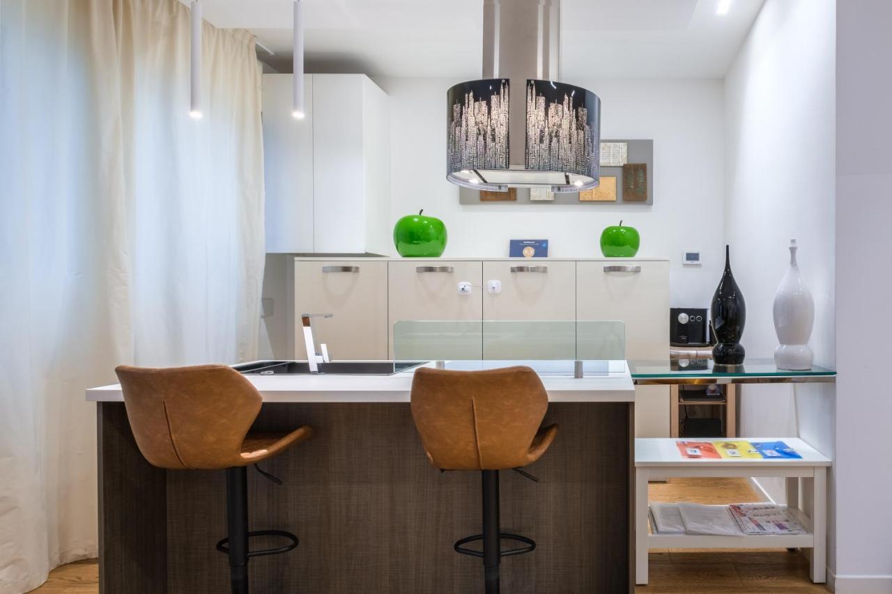 Tempobiancosuites โบโลญญา ภายนอก รูปภาพ