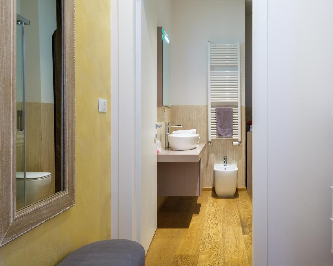 Tempobiancosuites โบโลญญา ภายนอก รูปภาพ