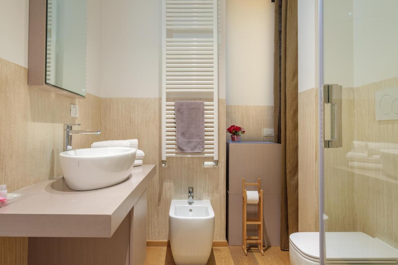 Tempobiancosuites โบโลญญา ภายนอก รูปภาพ